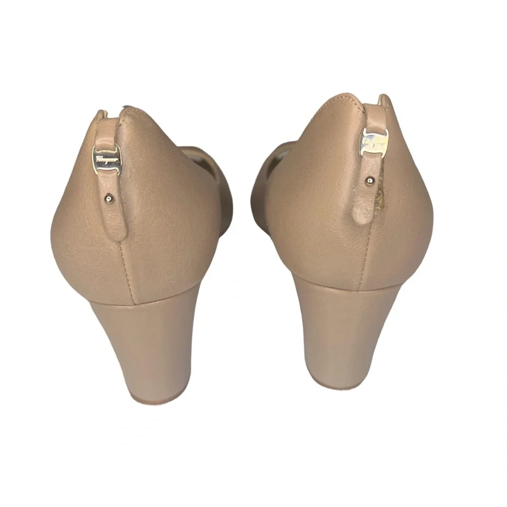 SALVATORE FERRAGAMO WOMENS PEEP TOE WEDGES LIGHT BEIGE SZ 9 - Picture 4 of 10